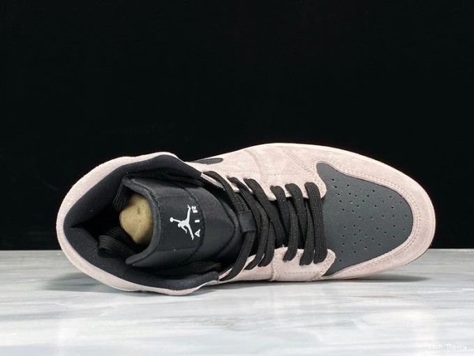 Kicked Out Shoe Store (W) 1 Dirty Mid BQ6472-602 Air Jordan Iridescent Powder 0821